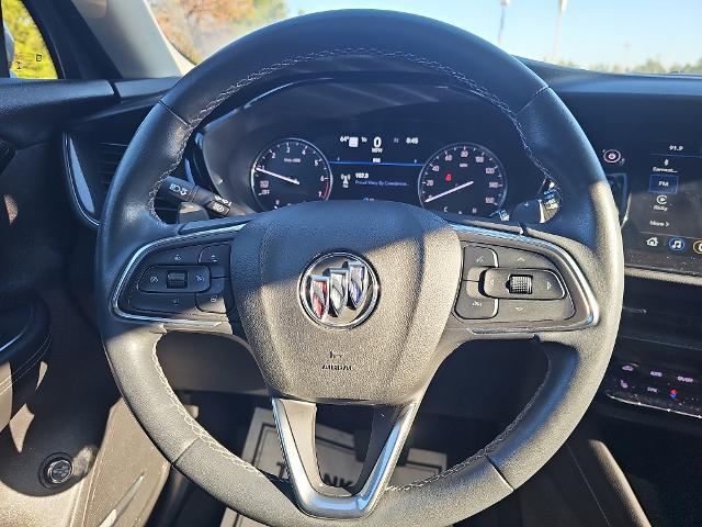 2022 Buick Envision FWD Essence