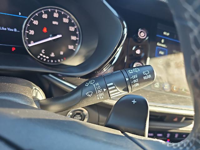 2022 Buick Envision FWD Essence