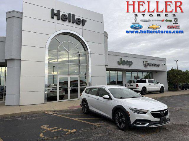 2018 Buick Regal TourX Essence for sale in El Paso, IL