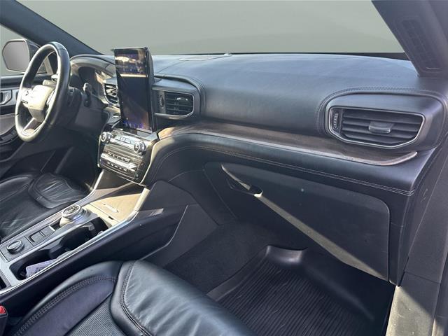 2021 Ford Explorer Platinum
