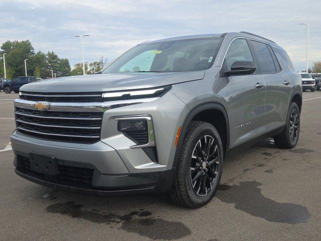2025 Chevrolet Traverse FWD LT