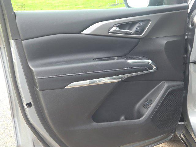 2025 Chevrolet Traverse FWD LT