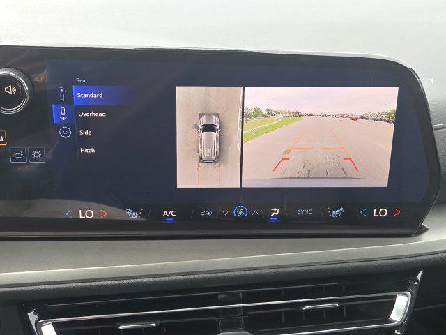 2025 Chevrolet Traverse FWD LT