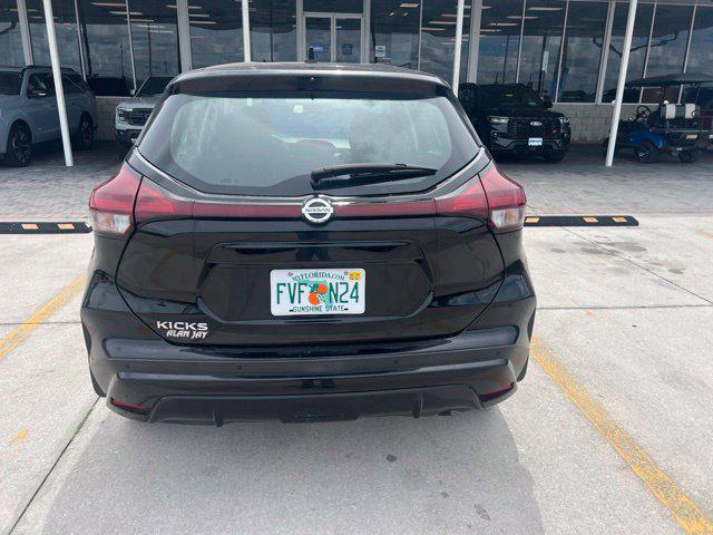 2021 Nissan Kicks S Xtronic CVT
