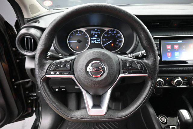 2021 Nissan Kicks S Xtronic CVT