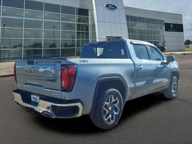 2023 GMC Sierra 1500 4WD Crew Cab Short Box SLT