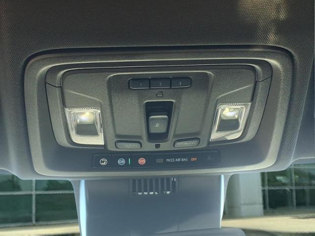 2023 GMC Sierra 1500 4WD Crew Cab Short Box SLT