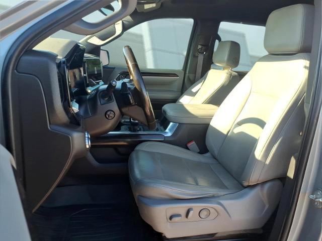 2023 GMC Sierra 1500 4WD Crew Cab Short Box SLT