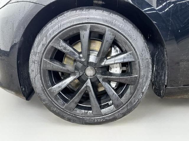 2022 Tesla Model 3 Rear-Wheel Drive