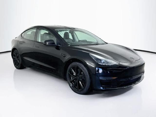 2022 Tesla Model 3 Rear-Wheel Drive