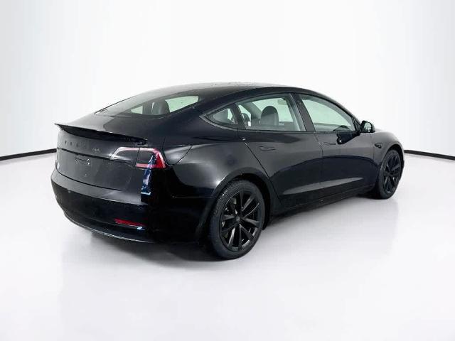 2022 Tesla Model 3 Rear-Wheel Drive