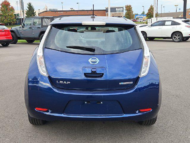2016 Nissan LEAF S