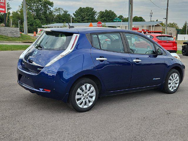2016 Nissan LEAF S
