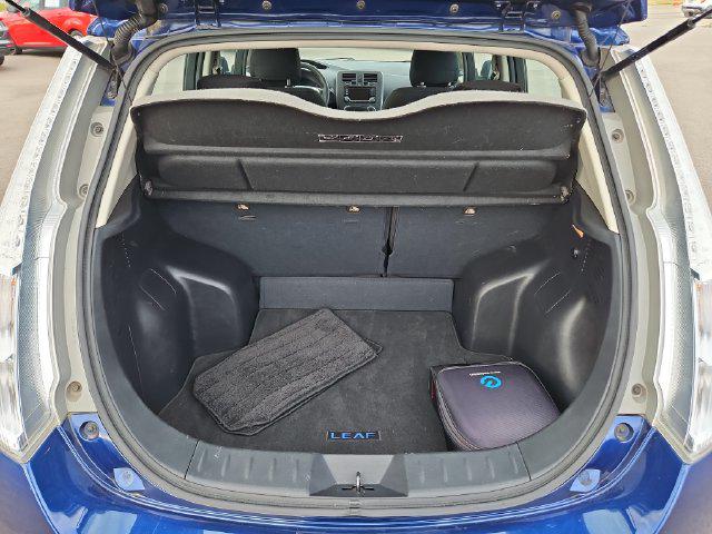 2016 Nissan LEAF S