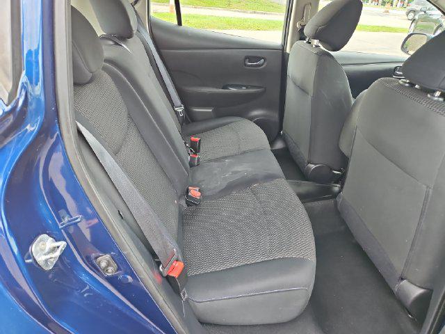 2016 Nissan LEAF S
