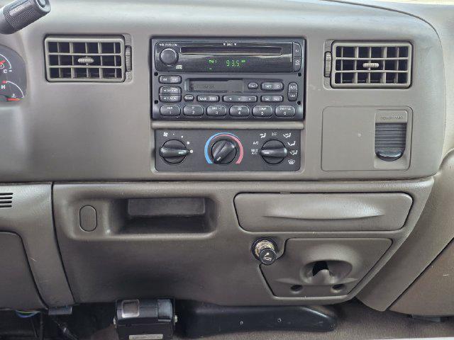 2003 Ford F-250 Lariat
