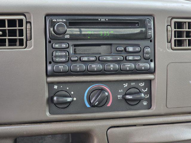 2003 Ford F-250 Lariat