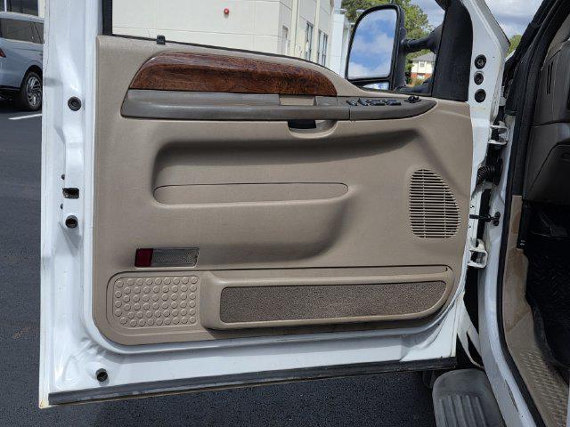 2003 Ford F-250 Lariat