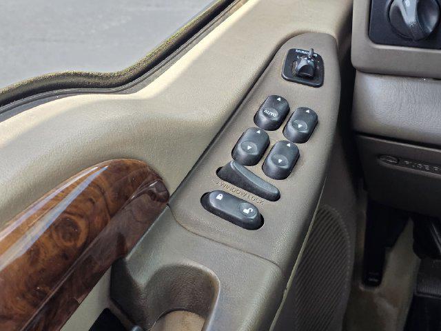 2003 Ford F-250 Lariat