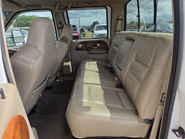 2003 Ford F-250 Lariat