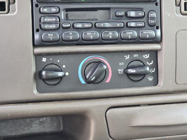 2003 Ford F-250 Lariat