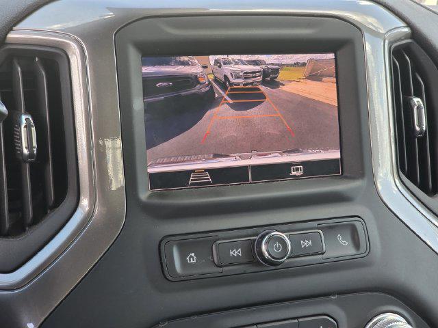 2026 GMC Sierra 2500HD Crew Cab, Standard Bed, Pro, 4WD