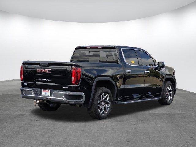 2023 GMC Sierra 1500 2WD Crew Cab Short Box SLT