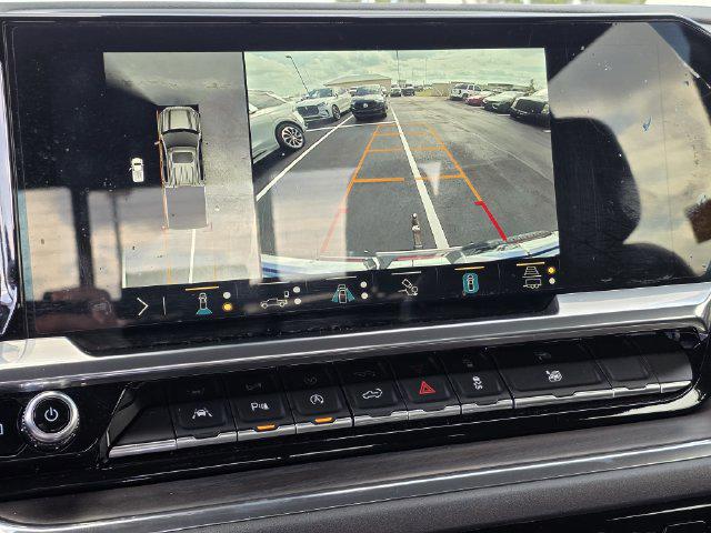 2023 GMC Sierra 1500 2WD Crew Cab Short Box SLT