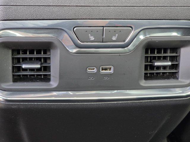 2023 GMC Sierra 1500 2WD Crew Cab Short Box SLT
