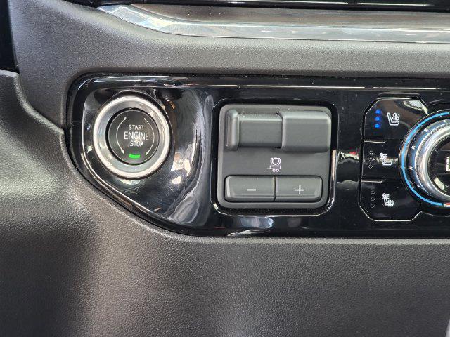 2023 GMC Sierra 1500 2WD Crew Cab Short Box SLT