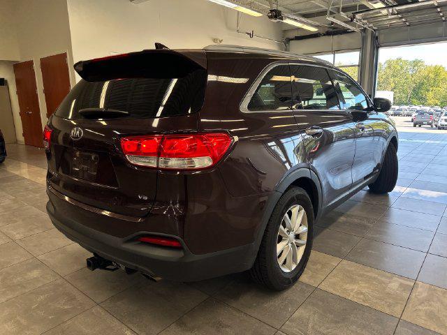 2016 Kia Sorento 3.3L LX
