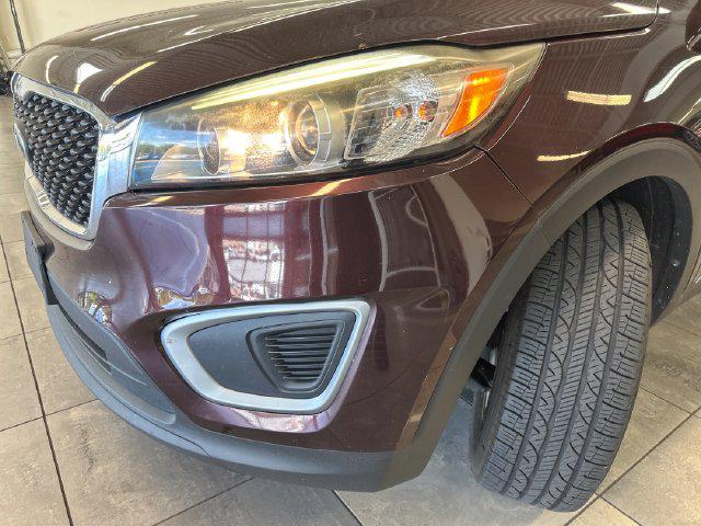2016 Kia Sorento 3.3L LX