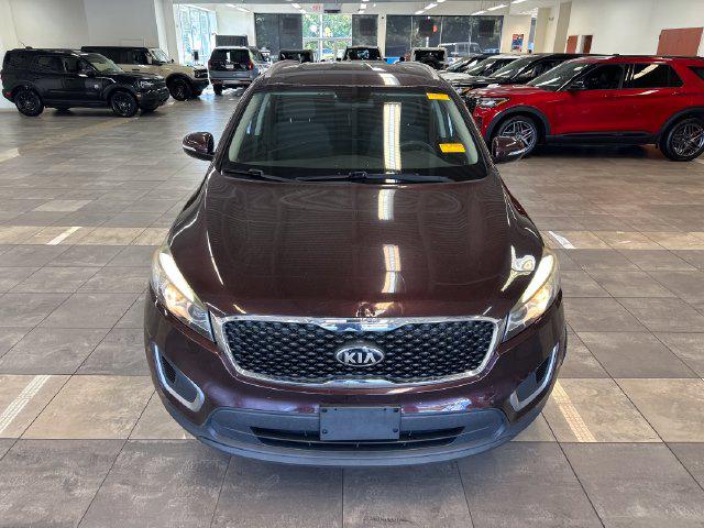 2016 Kia Sorento 3.3L LX