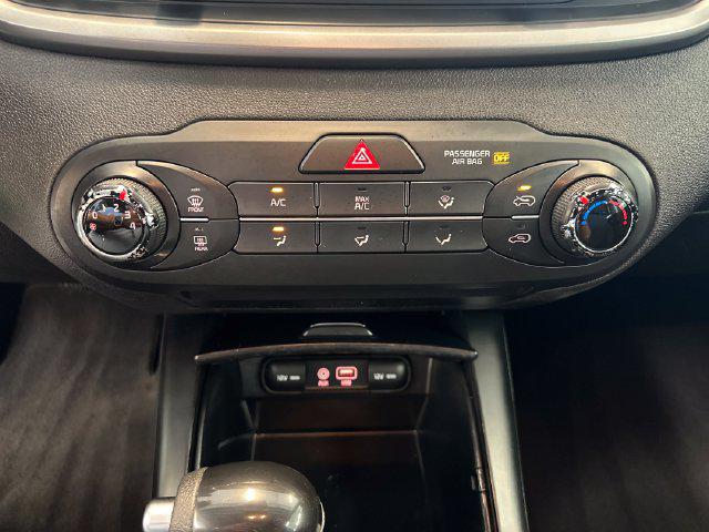 2016 Kia Sorento 3.3L LX