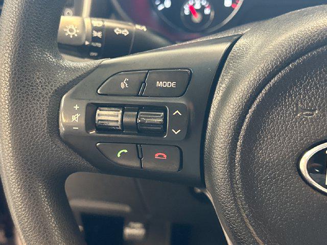 2016 Kia Sorento 3.3L LX