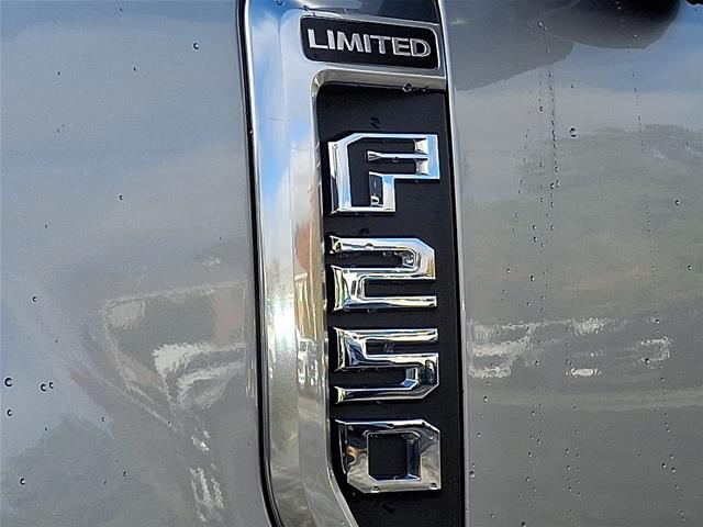 2022 Ford F-250 Limited