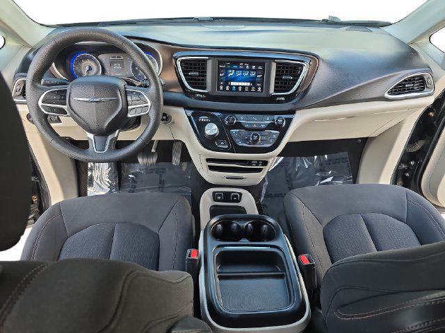 2018 Chrysler Pacifica Touring Plus