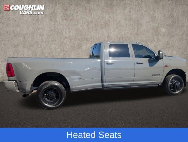 2026 Ram 3500 Laramie Crew Cab 4x4 8 Box