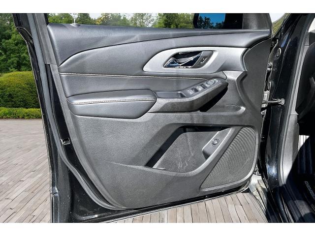 2021 Chevrolet Traverse FWD LT Cloth