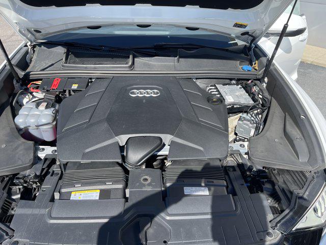 2023 Audi Q8 Premium Plus 55 TFSI quattro Tiptronic