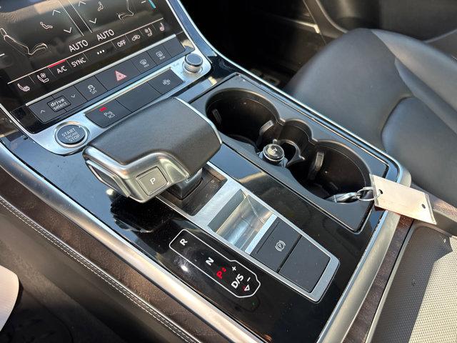 2023 Audi Q8 Premium Plus 55 TFSI quattro Tiptronic