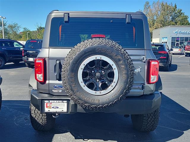 2023 Ford Bronco Base Advanced