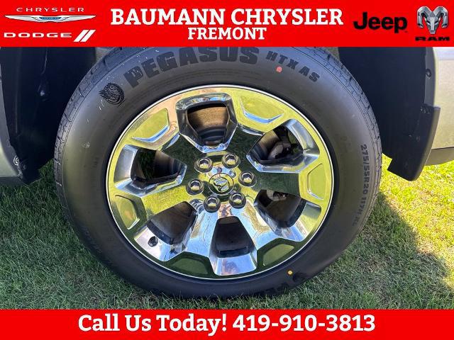 2019 Ram 1500 Big Horn/Lone Star Crew Cab 4x4 57 Box