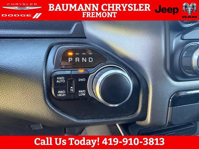 2019 Ram 1500 Big Horn/Lone Star Crew Cab 4x4 57 Box