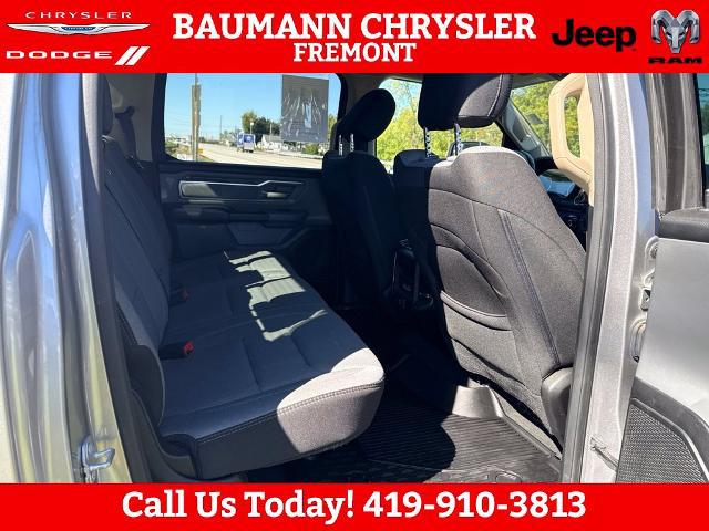 2019 Ram 1500 Big Horn/Lone Star Crew Cab 4x4 57 Box