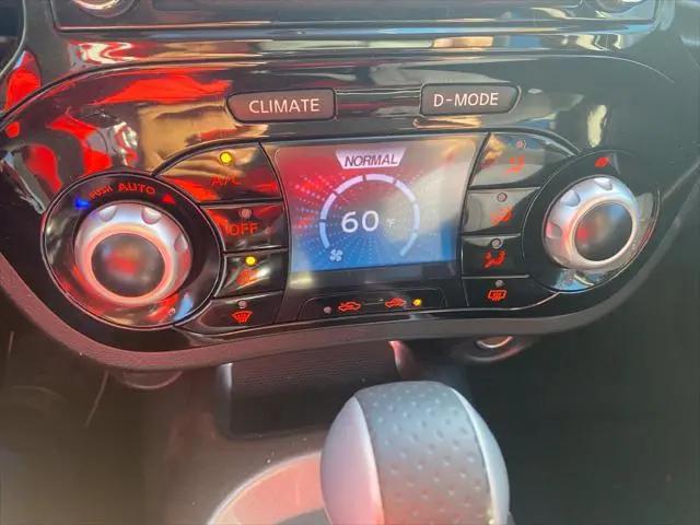 2015 Nissan JUKE SV