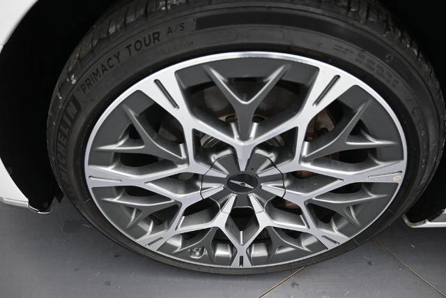 2024 Genesis G90 3.5T e-SC AWD