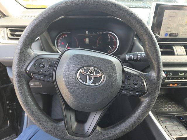 2025 Toyota RAV4 XLE 2025 Toyota RAV4 XLE