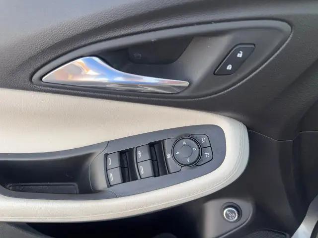 2025 Buick Encore GX Preferred FWD