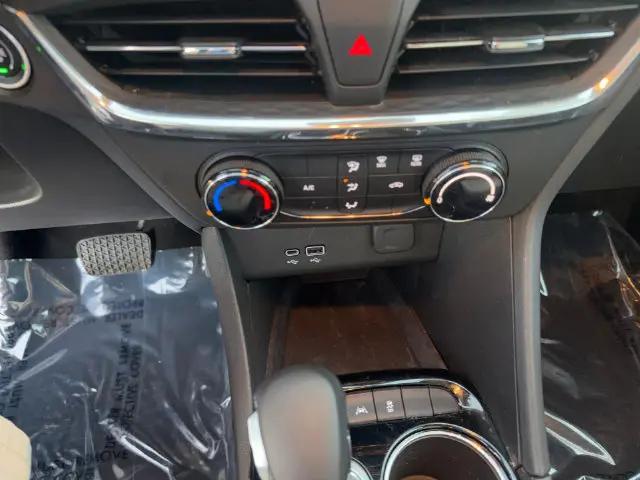 2025 Buick Encore GX Preferred FWD